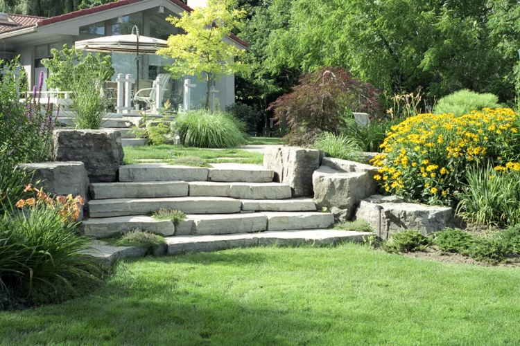 Gartenbau, Landschaftsbau, Gartengestaltung und Gartenpflege in Bonn und im Rhein-Sieg-KreisLandschaftsbau, 